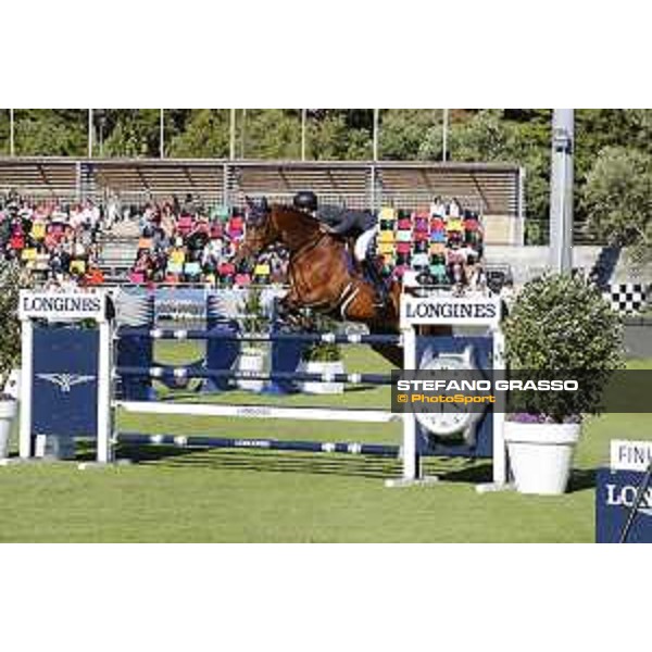 LGCT of Cascais-Estoril - Class 1 - Leopold Van Asten on VDL Groep Elexia - Cascais-Estoril, Hipodromo Manuel Possolo, 14 June 2018 - ph.Stefano Grasso/LGCT
