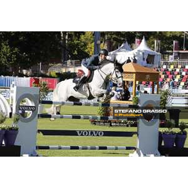 LGCT of Cascais-Estoril - Class 1 - Simon Delestre (FRA) on Filou Carlo Zimequest - Cascais-Estoril, Hipodromo Manuel Possolo, 14 June 2018 - ph.Stefano Grasso/LGCT