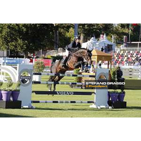 LGCT of Cascais-Estoril - Class 1 - Darragh Kenny (IRL) on Balou du Reventon - Cascais-Estoril, Hipodromo Manuel Possolo, 14 June 2018 - ph.Stefano Grasso/LGCT