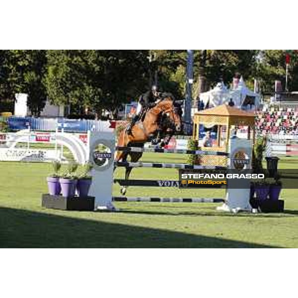 LGCT of Cascais-Estoril - Class 1 - Hugo Tavares (POR) on Taittinger de Altube - Cascais-Estoril, Hipodromo Manuel Possolo, 14 June 2018 - ph.Stefano Grasso/LGCT