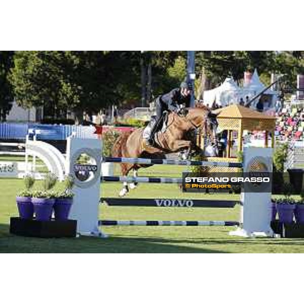 LGCT of Cascais-Estoril - Class 1 - Lorenzo de Luca (ITA) on Halifax van het Kluizebos - Cascais-Estoril, Hipodromo Manuel Possolo, 14 June 2018 - ph.Stefano Grasso/LGCT