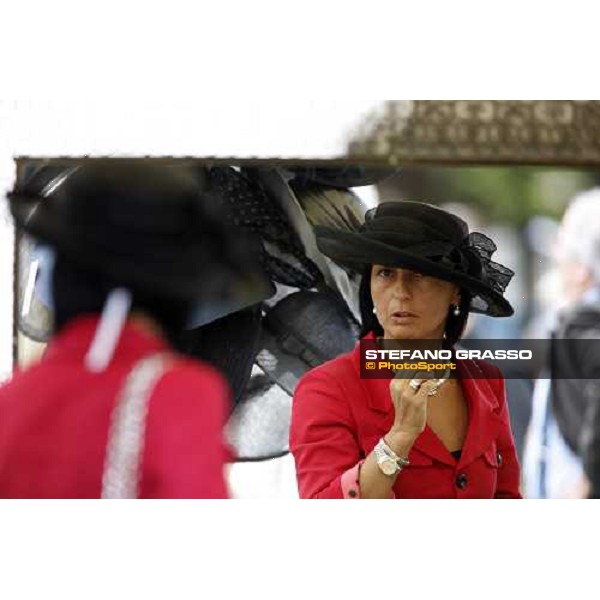 fashion hats at the 125¡ Derby Italiano Rome, 11th may 2008 ph. Stefano Grasso