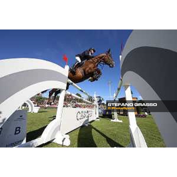 LGCT of Cascais-Estoril - Class 1 - Leopold Van Asten on VDL Groep Elexia - Cascais-Estoril, Hipodromo Manuel Possolo, 14 June 2018 - ph.Stefano Grasso/LGCT