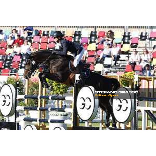 LGCT of Cascais-Estoril - Class 1 - Darragh Kenny (IRL) on Balou du Reventon - Cascais-Estoril, Hipodromo Manuel Possolo, 14 June 2018 - ph.Stefano Grasso/LGCT