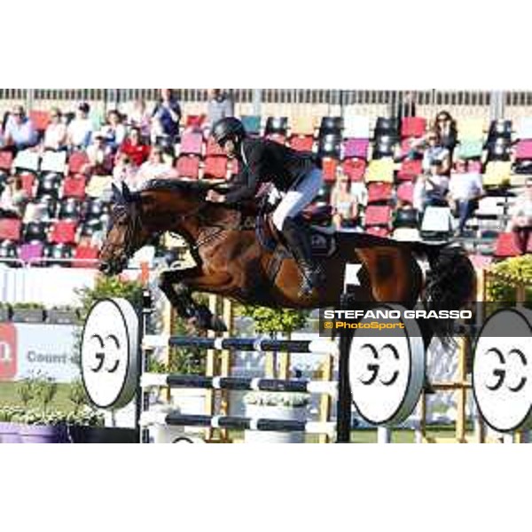 LGCT of Cascais-Estoril - Class 1 - Hugo Tavares (POR) on Taittinger de Altube - Cascais-Estoril, Hipodromo Manuel Possolo, 14 June 2018 - ph.Stefano Grasso/LGCT