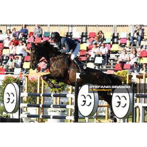 LGCT of Cascais-Estoril - Class 1 - Romain Duguet (SUI) on Ubiana d\'Albain - Cascais-Estoril, Hipodromo Manuel Possolo, 14 June 2018 - ph.Stefano Grasso/LGCT