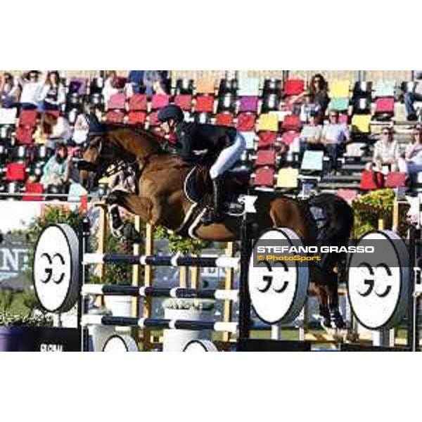 LGCT of Cascais-Estoril - Class 1 - Jane Richard Philips (SUI) on Clipper du Haut du Roy - Cascais-Estoril, Hipodromo Manuel Possolo, 14 June 2018 - ph.Stefano Grasso/LGCT