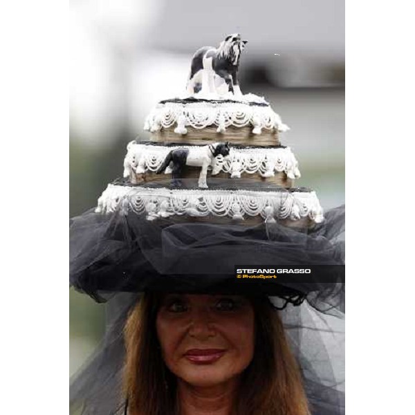 fashion hats at the 125¡ Derby Italiano Rome, 11th may 2008 ph. Stefano Grasso
