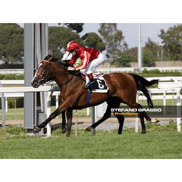 Kerrin Mc Evoy on Saddex wins the Premio Presidente della Repubblica At the Races beating Neil Callan on Pressing Rome, 18th may 2008 ph. Stefano Grasso