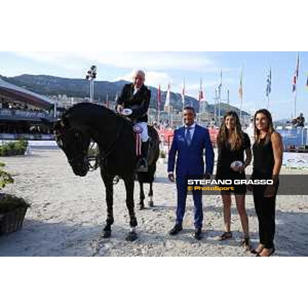 LGCT of Monaco - Class 10 - Prize giving ceremony - John Whitaker (GBR) on Argento - Monaco, Port Hercule, 29 June 2018 - ph.Mario Grassia/LGCT
