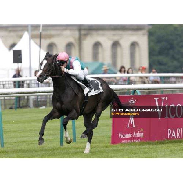 Stephan Pasquier on Modern Look wins the Prix de Sandrigham Paris Chantilly, 1st june 2008 ph. Stefano Grasso
