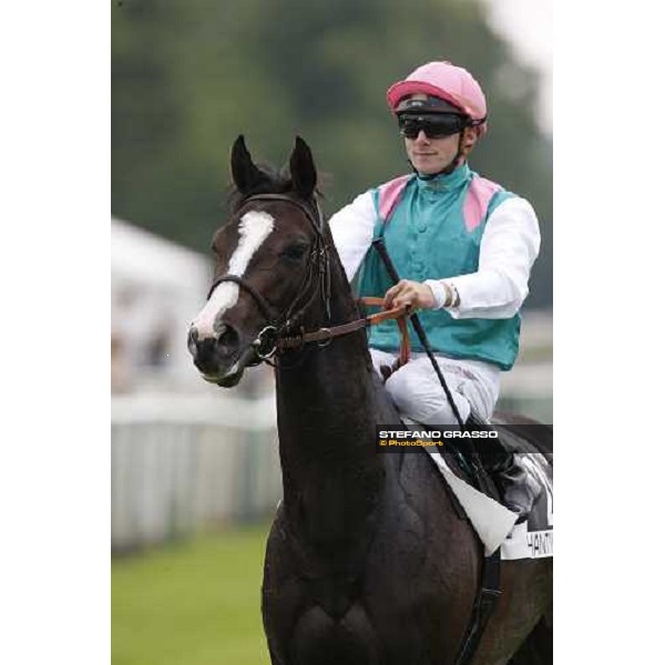 Stephan Pasquier comes back on Modern Look after winning the Prix de Sandrigham Paris Chantilly, 1st june 2008 ph. Stefano Grasso