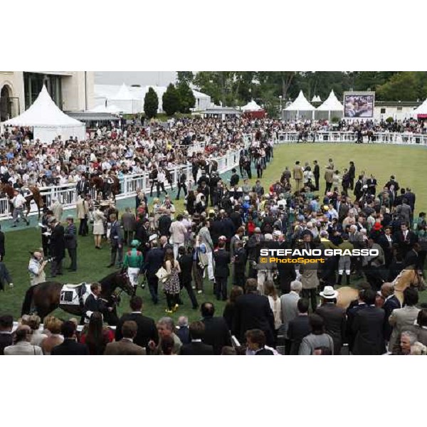 the parade ring of Prix du Jockey Club Paris Chantilly, 1st june 2008 ph. Stefano Grasso