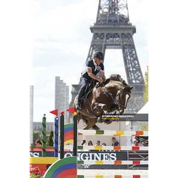 LGCT of Paris Eiffel - Warm up - Roger Yves Bost (FRA) - Paris Eiffel, Champ de Mars, 4 July 2018 - ph.Stefano Grasso/LGCT