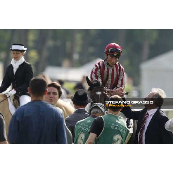 Ioritz Mendizabal on Vision d\' Etat receives the congratulations from the owner Jacques Detre after winning the Prix du Jockey Club Paris Chantilly, 1st june 2008 ph. Stefano Grasso