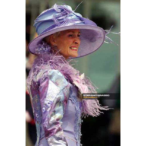 fashion The Vodafone Oaks Espom 4th june 2004 ph. Stefano Grasso