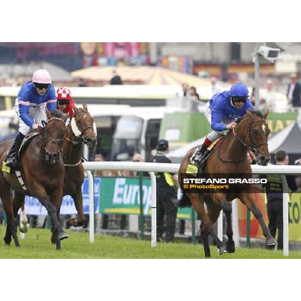 Frankie Dettori on Emirates Skyline wins the Totesport BetXtra Rose Epsom, 6th june 2008 ph. Stefano Grasso