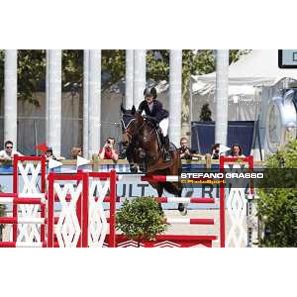 LGCT of Paris Eiffel - Class 9 - Jennifer Gates (USA) on Dolinn - Paris Eiffel, Champ de Mars, 6 July 2018 - ph.Stefano Grasso/LGCT