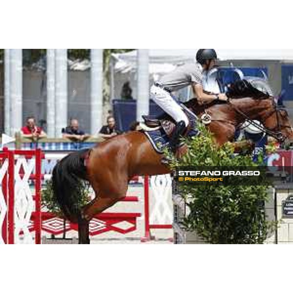 LGCT of Paris Eiffel - Class 9 - Pieter Devos (BEL) on Claire Z - Paris Eiffel, Champ de Mars, 6 July 2018 - ph.Stefano Grasso/LGCT