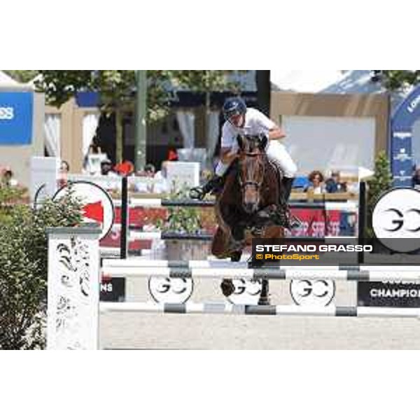 LGCT of Paris Eiffel - Class 9 - Mathieu Billot (FRA) on Unik d\'Ick - Paris Eiffel, Champ de Mars, 6 July 2018 - ph.Stefano Grasso/LGCT