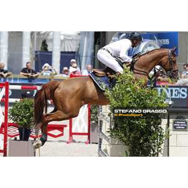 LGCT of Paris Eiffel - Class 9 - Philippe Rozier (FRA) on Reveur de Kergane - Paris Eiffel, Champ de Mars, 6 July 2018 - ph.Stefano Grasso/LGCT