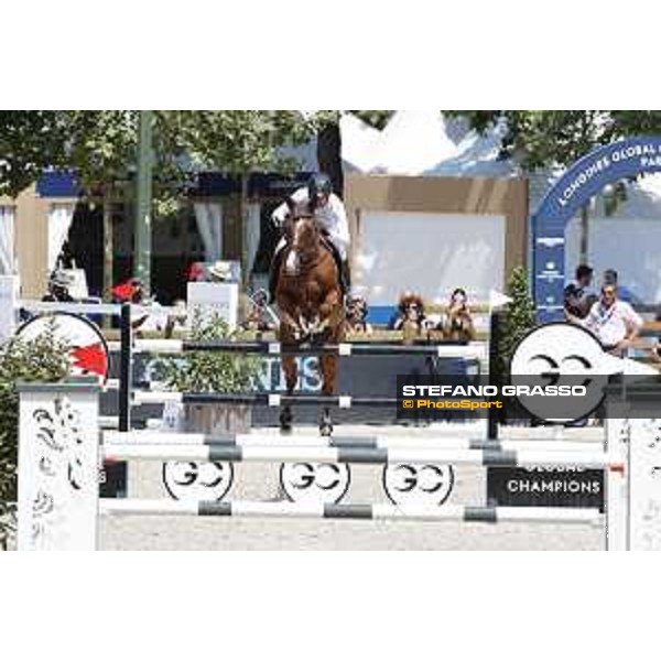 LGCT of Paris Eiffel - Class 9 - Philippe Rozier (FRA) on Reveur de Kergane - Paris Eiffel, Champ de Mars, 6 July 2018 - ph.Stefano Grasso/LGCT