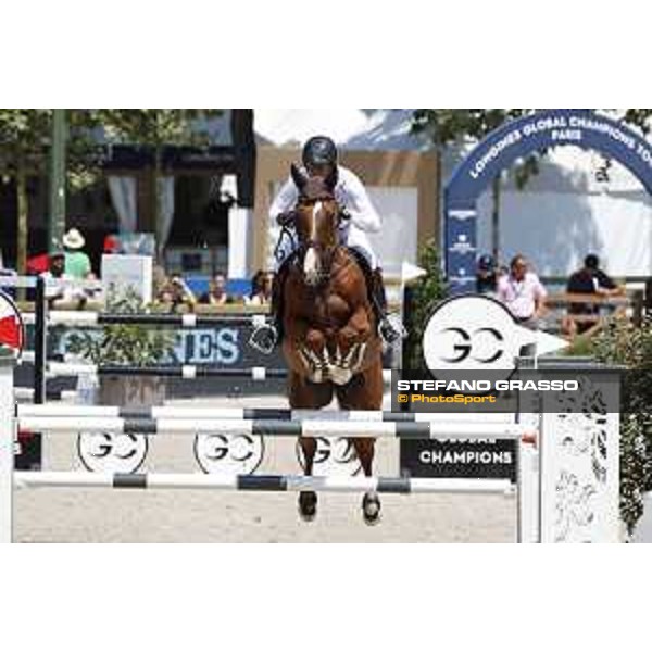 LGCT of Paris Eiffel - Class 9 - Philippe Rozier (FRA) on Reveur de Kergane - Paris Eiffel, Champ de Mars, 6 July 2018 - ph.Stefano Grasso/LGCT