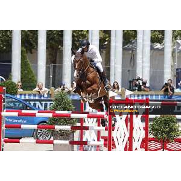 LGCT of Paris Eiffel - Class 9 - Philippe Rozier (FRA) on Reveur de Kergane - Paris Eiffel, Champ de Mars, 6 July 2018 - ph.Stefano Grasso/LGCT
