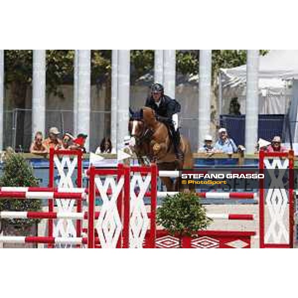 LGCT of Paris Eiffel - Class 9 - Ben Maher (GBR) on Don Vito - Paris Eiffel, Champ de Mars, 6 July 2018 - ph.Stefano Grasso/LGCT