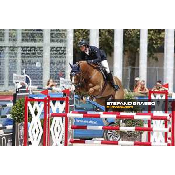 LGCT of Paris Eiffel - Class 9 - Ben Maher (GBR) on Don Vito - Paris Eiffel, Champ de Mars, 6 July 2018 - ph.Stefano Grasso/LGCT