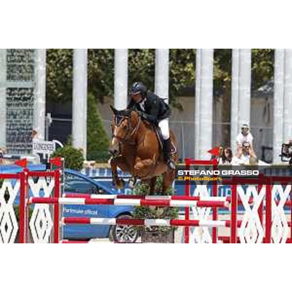 LGCT of Paris Eiffel - Class 9 - Gregory Cottard (FRA) on A Futee de Wy - Paris Eiffel, Champ de Mars, 6 July 2018 - ph.Stefano Grasso/LGCT