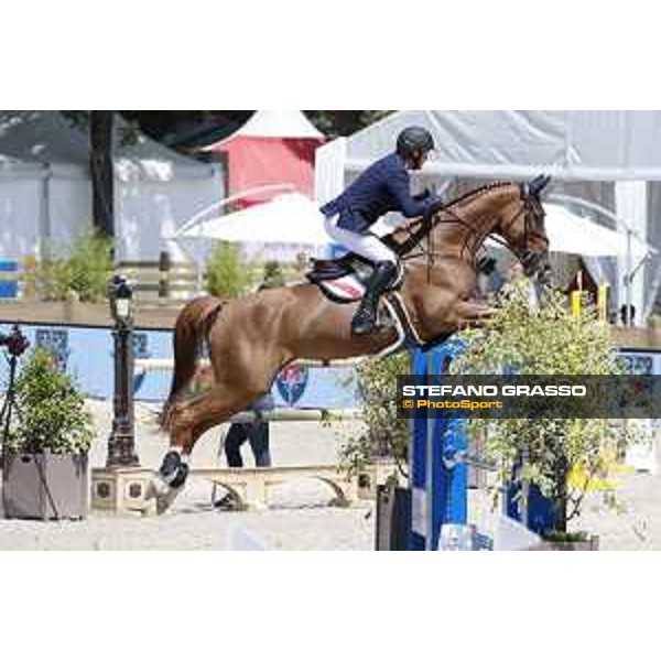 LGCT of Paris Eiffel - Class 9 - Cameron Hanley (IRL) on EIS Isaura - Paris Eiffel, Champ de Mars, 6 July 2018 - ph.Stefano Grasso/LGCT