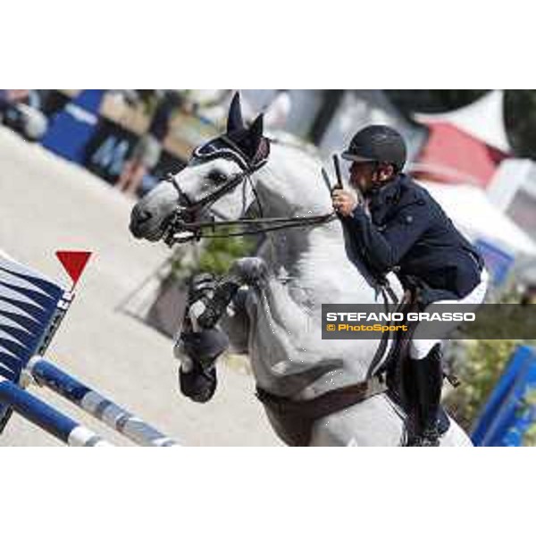 LGCT of Paris Eiffel - Class 9 - Roger Yves Bost (FRA) on Pegase du Murier - Paris Eiffel, Champ de Mars, 6 July 2018 - ph.Stefano Grasso/LGCT