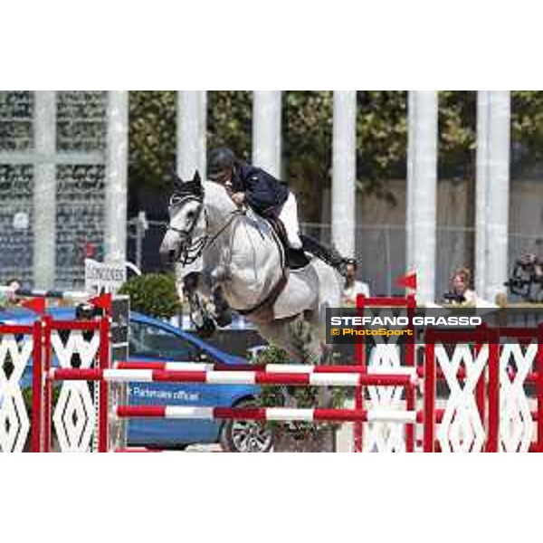 LGCT of Paris Eiffel - Class 9 - Roger Yves Bost (FRA) on Pegase du Murier - Paris Eiffel, Champ de Mars, 6 July 2018 - ph.Stefano Grasso/LGCT