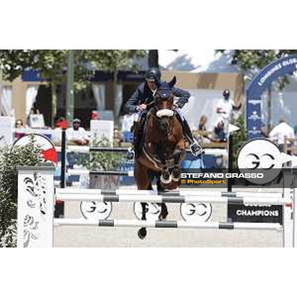 LGCT of Paris Eiffel - Class 9 - Leopold Van Asten (NED) on VDL Groep Urane de Talma - Paris Eiffel, Champ de Mars, 6 July 2018 - ph.Stefano Grasso/LGCT