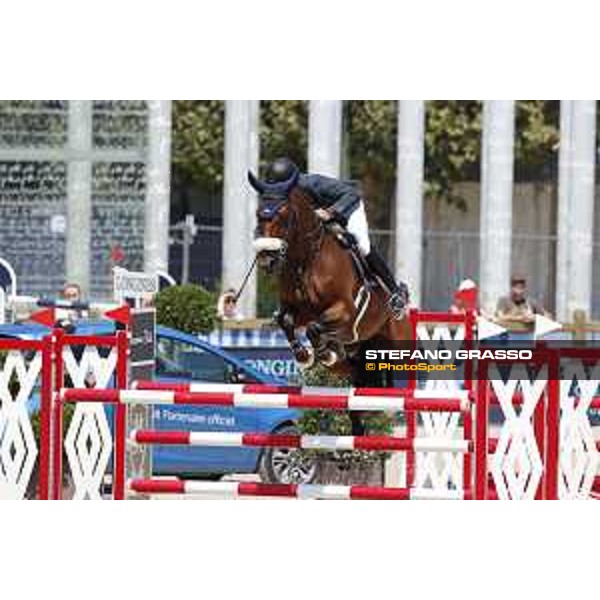 LGCT of Paris Eiffel - Class 9 - Leopold Van Asten (NED) on VDL Groep Urane de Talma - Paris Eiffel, Champ de Mars, 6 July 2018 - ph.Stefano Grasso/LGCT