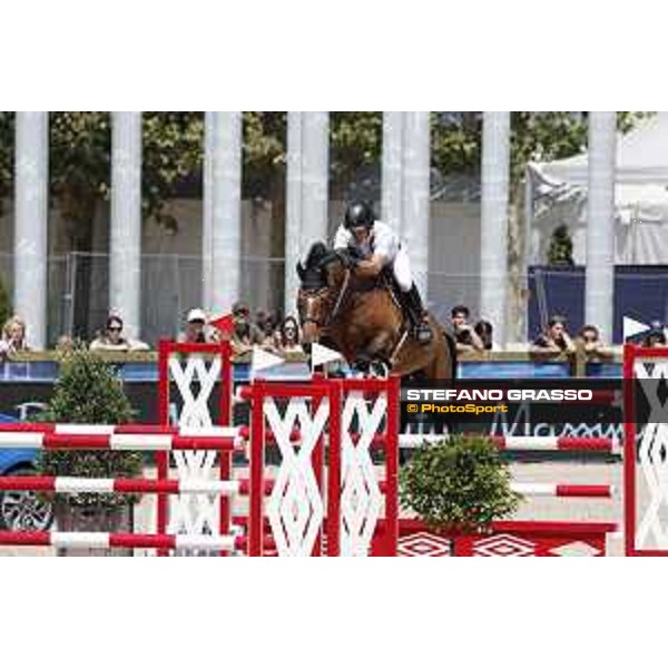 LGCT of Paris Eiffel - Class 9 - Michael Whitaker (GBR) on JB s Hot Stuff - Paris Eiffel, Champ de Mars, 6 July 2018 - ph.Stefano Grasso/LGCT