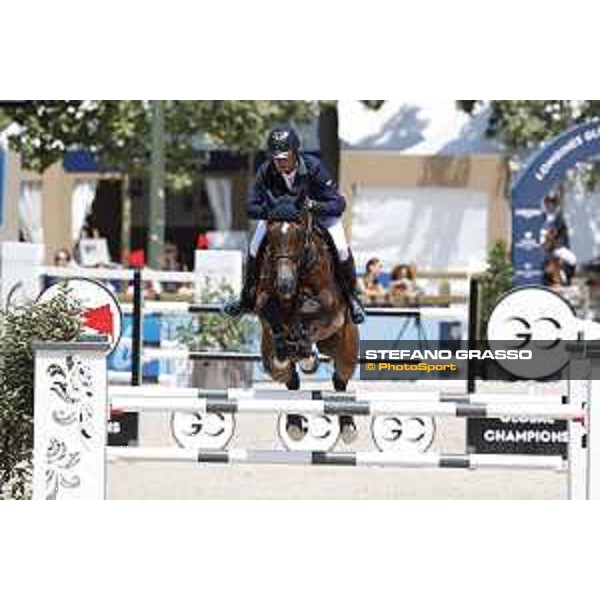 LGCT of Paris Eiffel - Class 9 - Denin Lynch (IRL) on Flying - Paris Eiffel, Champ de Mars, 6 July 2018 - ph.Stefano Grasso/LGCT