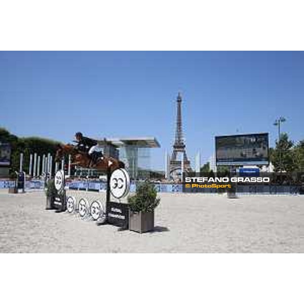 LGCT of Paris Eiffel - Class 9 - Kevin Staut (FRA) on Ayade e Septon et HDC - Paris Eiffel, Champ de Mars, 6 July 2018 - ph.Stefano Grasso/LGCT