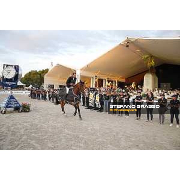 LGCT of Paris Eiffel - Class 6 - Prize giving ceremony - Henrik von Eckermann (SWE) on Flotte Deern 5 - Paris Eiffel, Champ de Mars, 5 July 2018 - ph.Stefano Grasso/LGCT