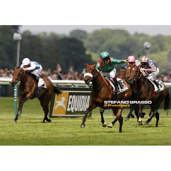 Christophe Soumillon on Zarkava wins the Prix de Diane Chantilly, 8th june 2008 ph. Stefano Grasso