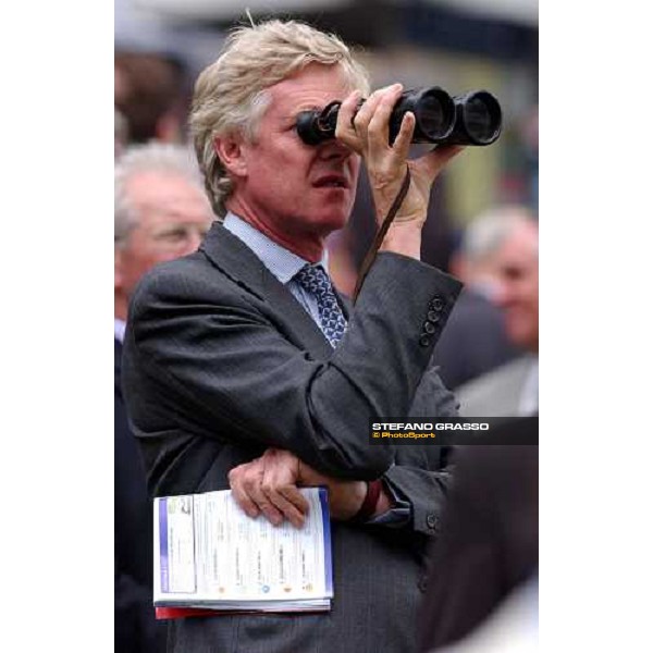 racegoer The Vodafone Oaks Espom 4th june 2004 ph. Stefano Grasso