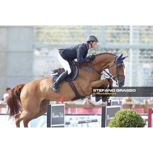 LGCT of Paris Eiffel - Class 11 - Ben Maher (GBR) on Explosion W - Paris Eiffel, Champ de Mars, 6 July 2018 - ph.Stefano Grasso/LGCT