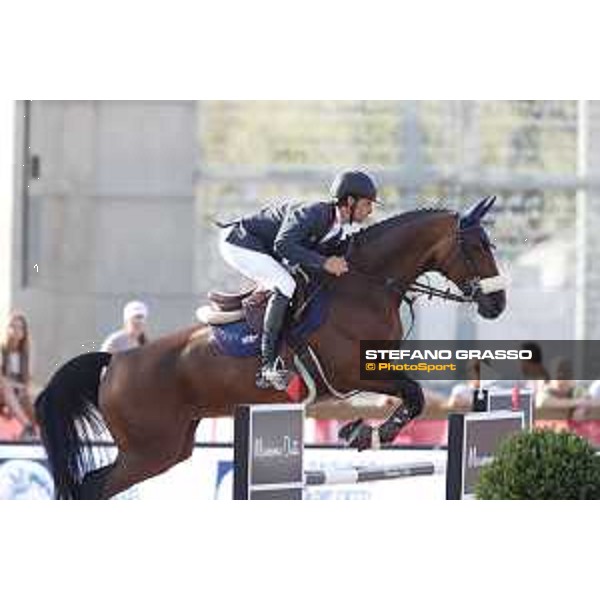LGCT of Paris Eiffel - Class 11 - Leopold Van Asten (NED) on VDL Groep Urane de Talma - Paris Eiffel, Champ de Mars, 6 July 2018 - ph.Stefano Grasso/LGCT