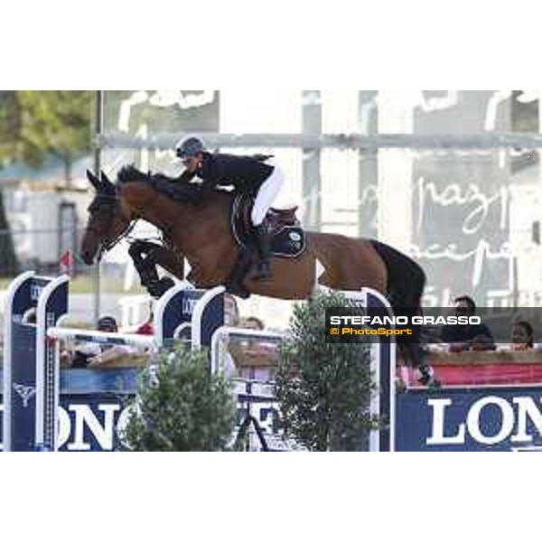 LGCT of Paris Eiffel - Class 11 - Penelope Leprevost (FRA) on Vvaramog de Breve - Paris Eiffel, Champ de Mars, 6 July 2018 - ph.Stefano Grasso/LGCT
