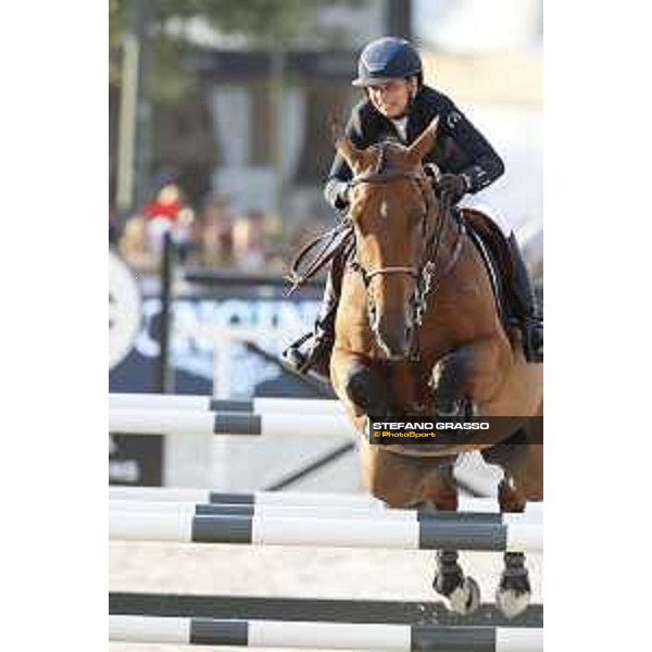 LGCT of Paris Eiffel - Class 11 - Jane Richard Philips (SUI) on Izmir van de Bayenne - Paris Eiffel, Champ de Mars, 6 July 2018 - ph.Stefano Grasso/LGCT