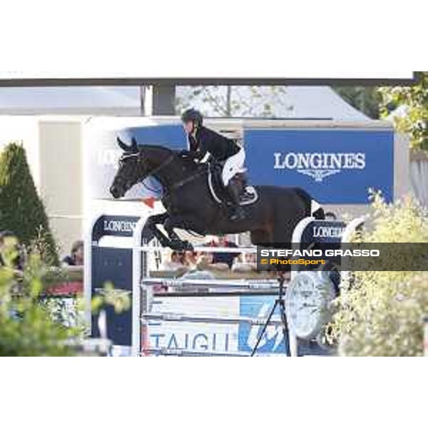 LGCT of Paris Eiffel - Class 11 - Emily Moffitt (GBR) on Copain du Perchet CH - Paris Eiffel, Champ de Mars, 6 July 2018 - ph.Stefano Grasso/LGCT