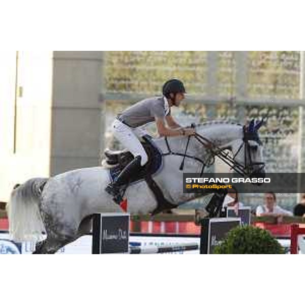 LGCT of Paris Eiffel - Class 11 - Pieter Devos (BEL) on Haloubet Hitchcock - Paris Eiffel, Champ de Mars, 6 July 2018 - ph.Stefano Grasso/LGCT