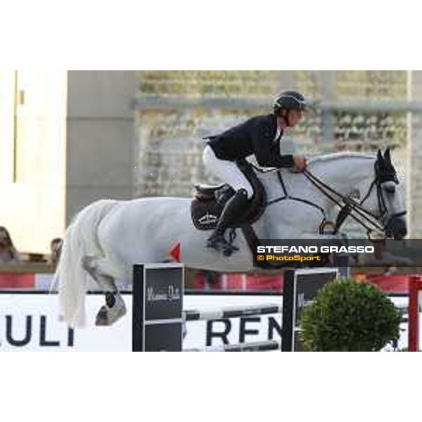 LGCT of Paris Eiffel - Class 11 - Bertram Allen (IRL) on Hector van d?Abdijhoeve - Paris Eiffel, Champ de Mars, 6 July 2018 - ph.Stefano Grasso/LGCT