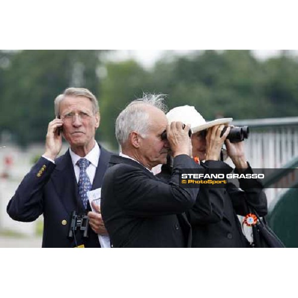 Quijano\'s connection watching the reply of the Gran Premio di Milano Milan San Siro, 15th june 2008 ph. Stefano Grasso
